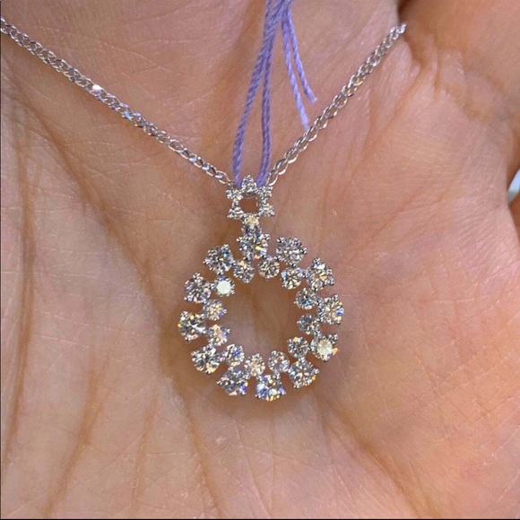 New 925 Silver sweet Snowflake Diamond Necklace - Picture 2 of 3